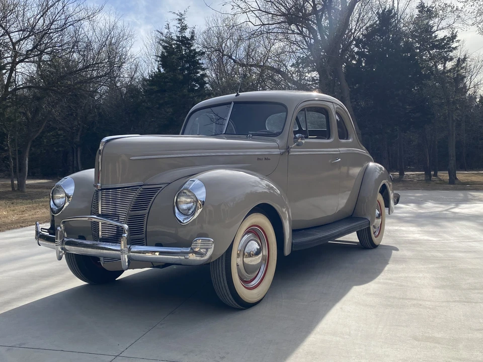 1940 Ford Standard & Deluxe & Super Deluxe - Image 3 of 31