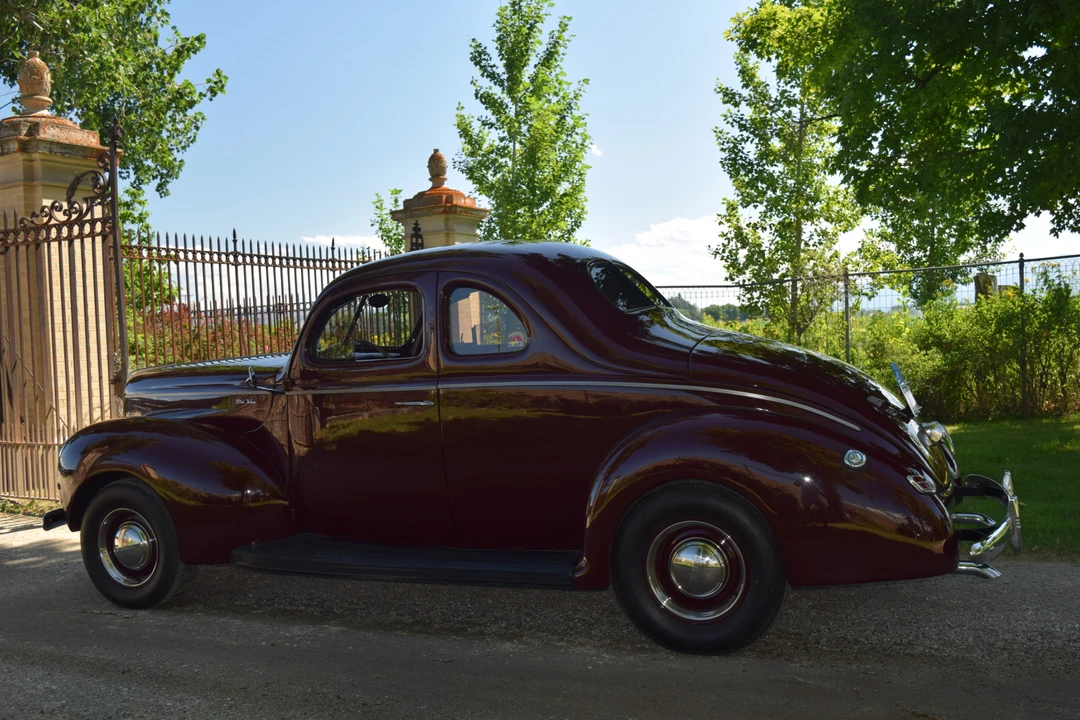 1940 Ford Standard & Deluxe & Super Deluxe - Image 11 of 31