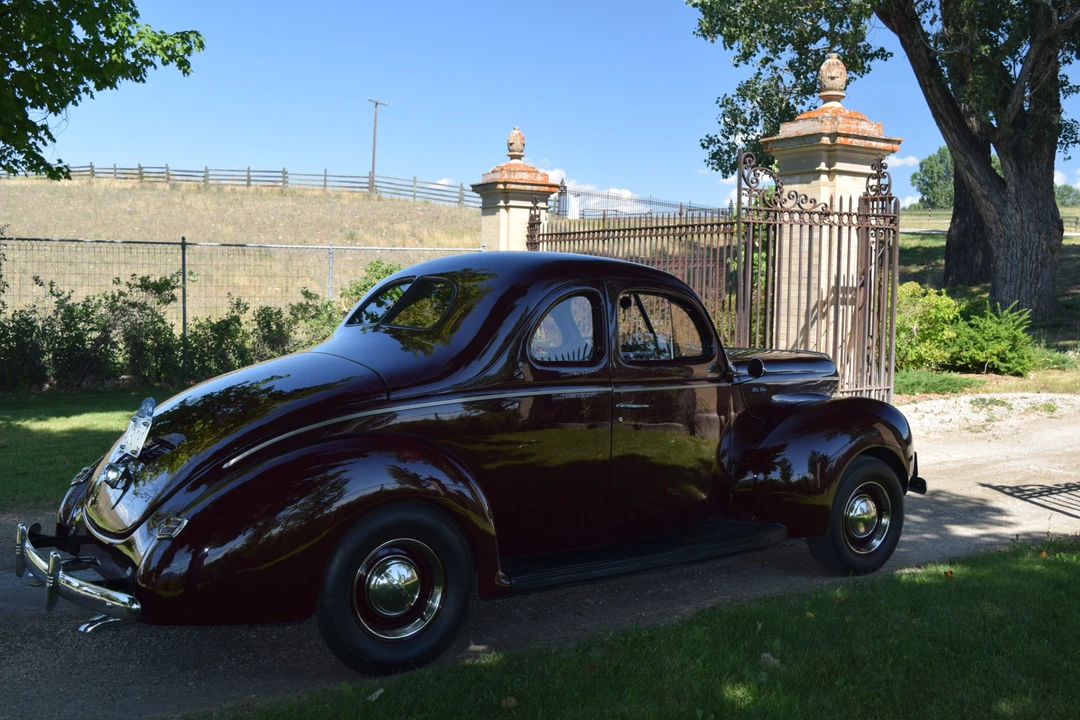 1940 Ford Standard & Deluxe & Super Deluxe - Image 5 of 31