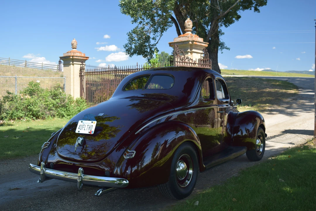 1940 Ford Standard & Deluxe & Super Deluxe - Image 6 of 31
