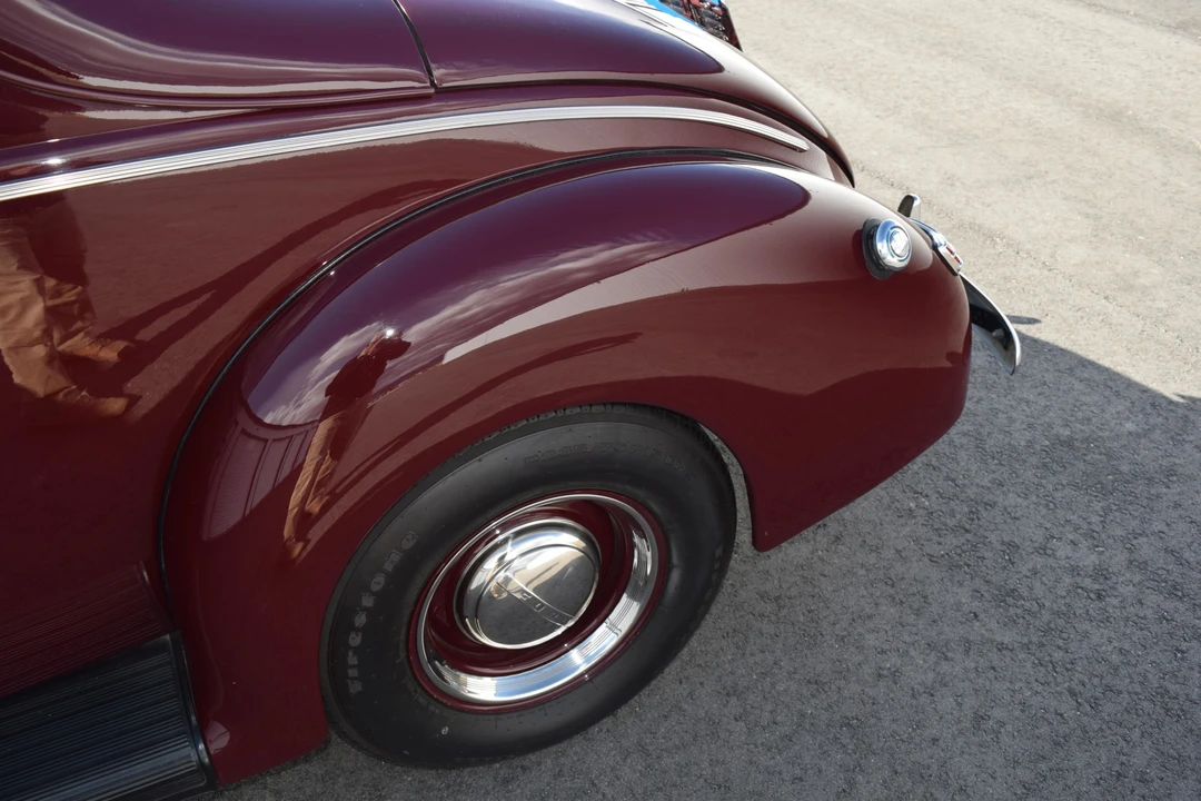1940 Ford Standard & Deluxe & Super Deluxe - Image 17 of 31