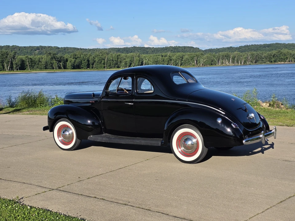 1940 Ford Standard & Deluxe & Super Deluxe - Image 2 of 31