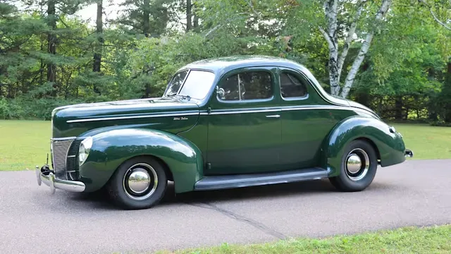1940 Ford Deluxe Coupe