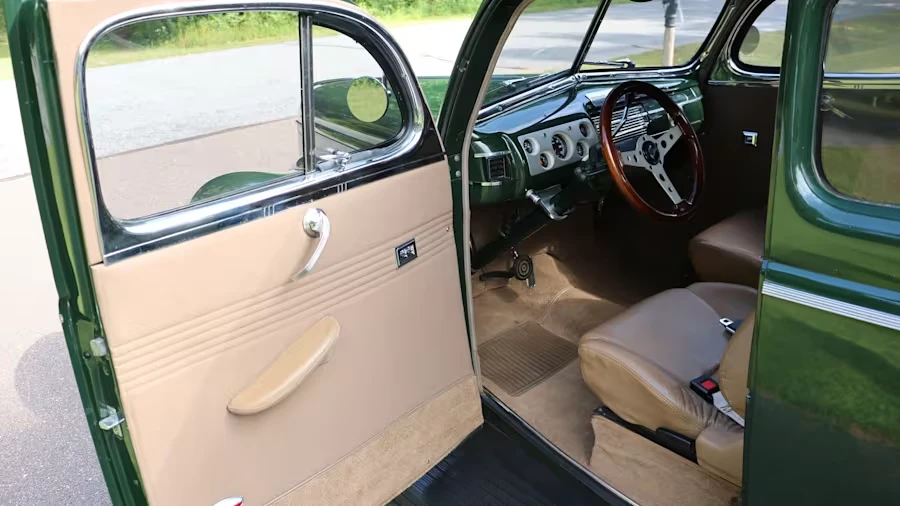 1940 Ford Standard & Deluxe & Super Deluxe - Image 21 of 26