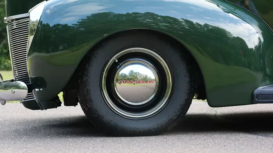1940 Ford Standard & Deluxe & Super Deluxe - Image 7 of 26