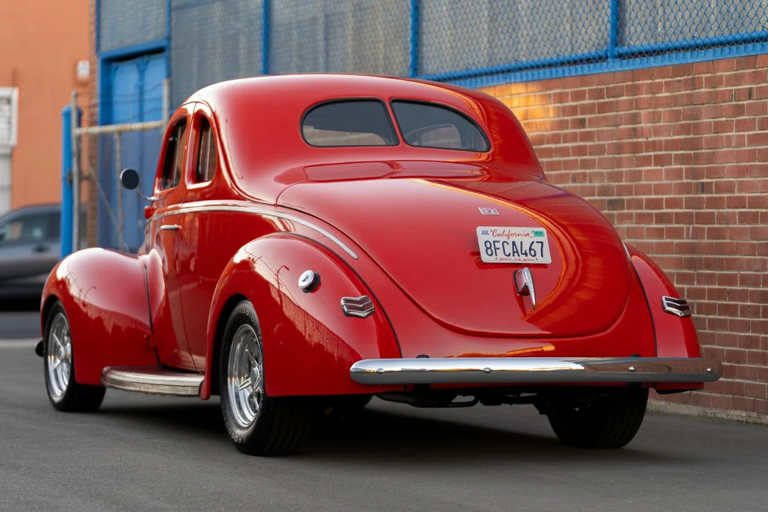 1940 Ford Standard & Deluxe & Super Deluxe - Image 28 of 31