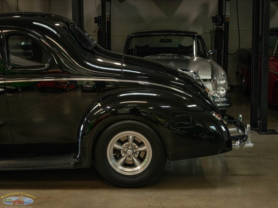 1940 Ford Standard & Deluxe & Super Deluxe - Image 8 of 31