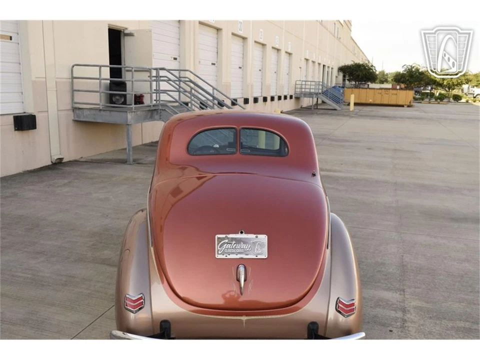 1940 Ford Standard & Deluxe & Super Deluxe - Image 9 of 31