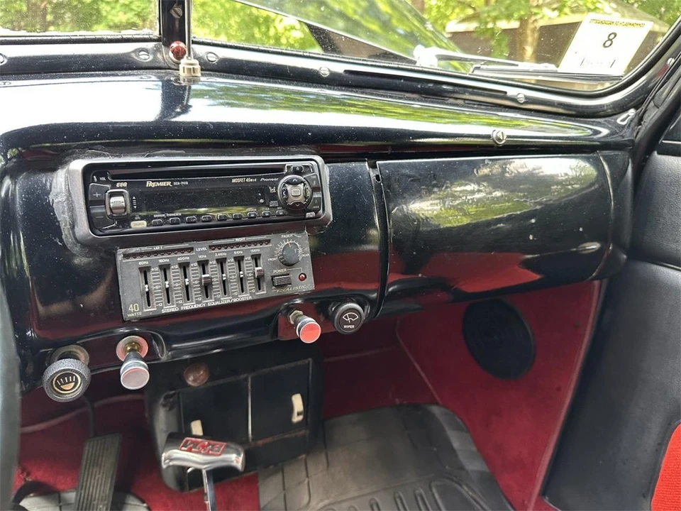 1940 Ford Standard & Deluxe & Super Deluxe - Image 31 of 31