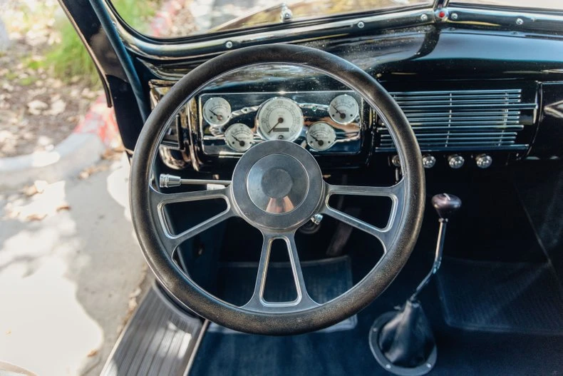 1940 Ford Standard & Deluxe & Super Deluxe - Image 15 of 31