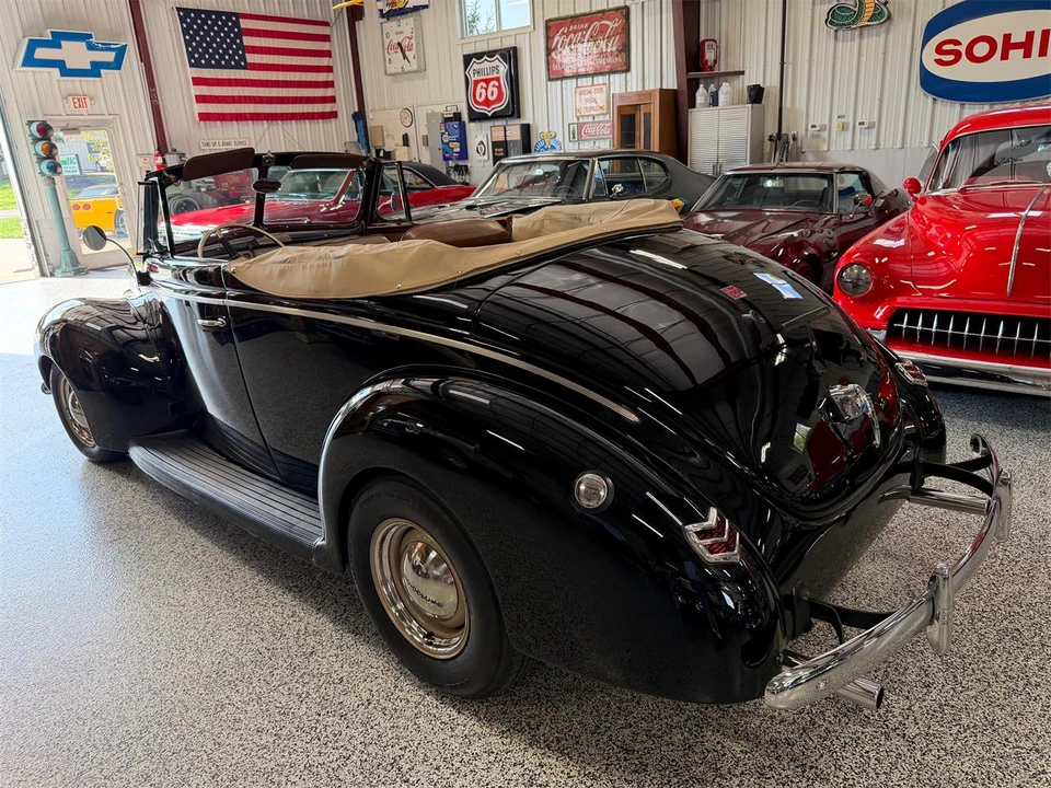 1940 Ford Standard & Deluxe & Super Deluxe - Image 4 of 23
