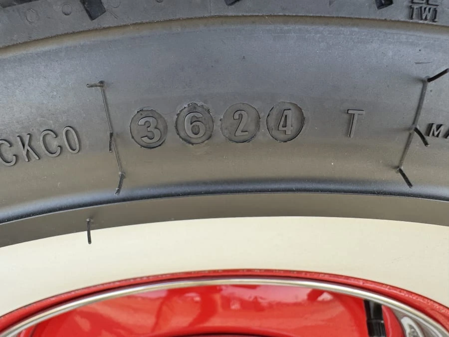 1940 Ford Standard & Deluxe & Super Deluxe - Image 8 of 20