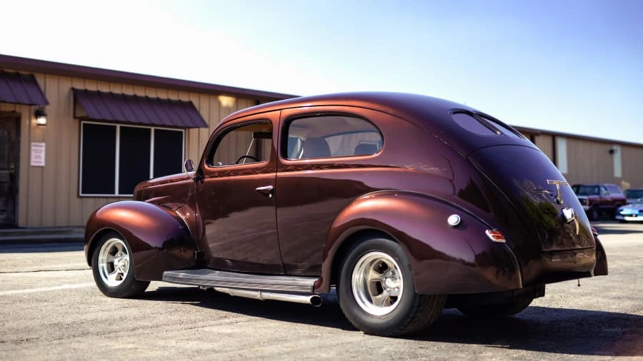1940 Ford Standard & Deluxe & Super Deluxe - Image 2 of 17
