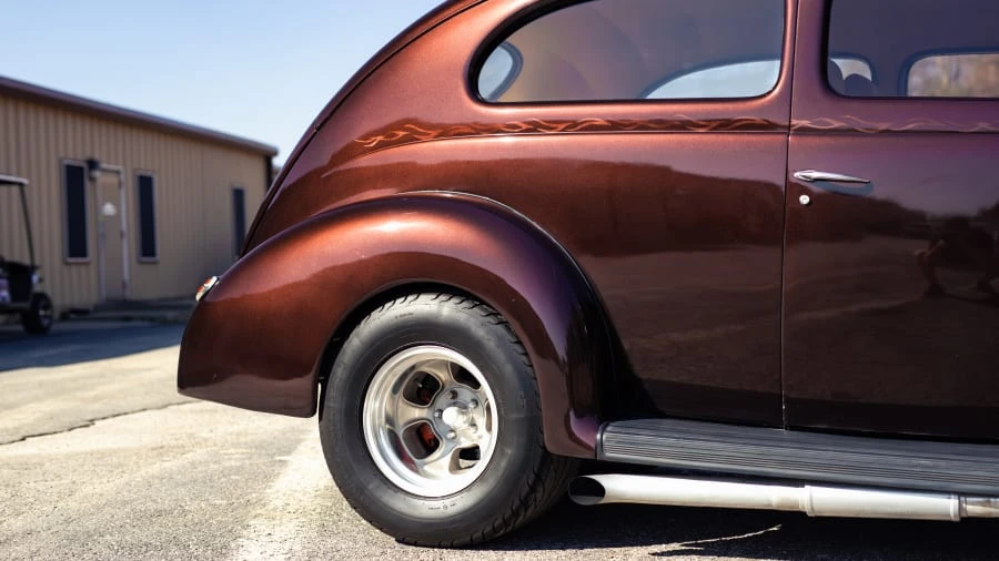 1940 Ford Standard & Deluxe & Super Deluxe - Image 11 of 17