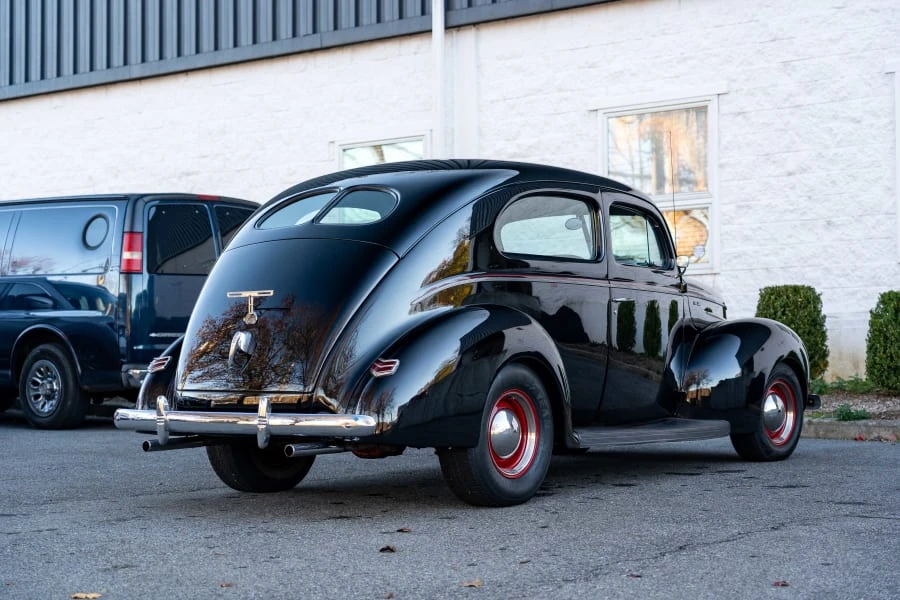 1940 Ford Standard & Deluxe & Super Deluxe - Image 3 of 25