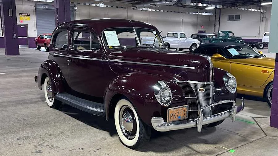 1940 Ford Standard & Deluxe & Super Deluxe - Image 5 of 17