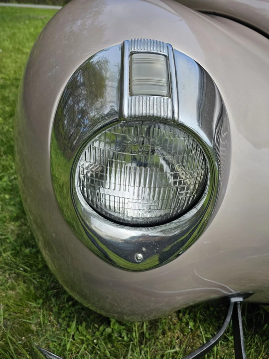 1940 Ford Standard & Deluxe & Super Deluxe - Image 29 of 31