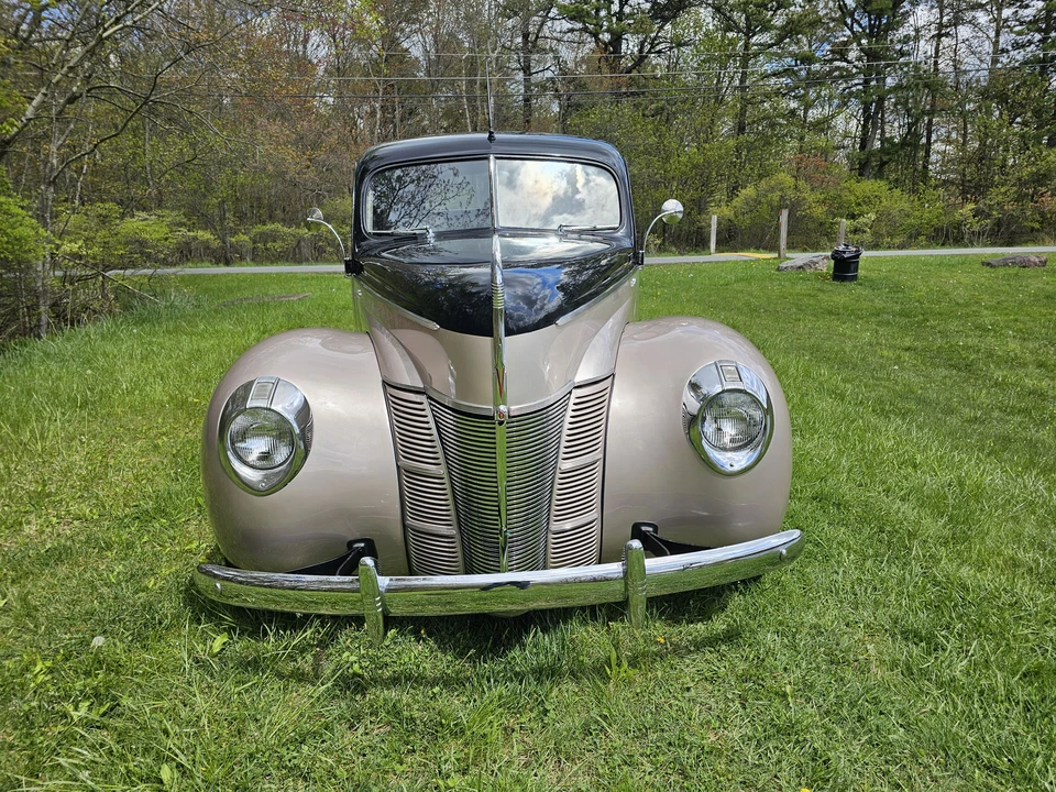 1940 Ford Standard & Deluxe & Super Deluxe - Image 4 of 31