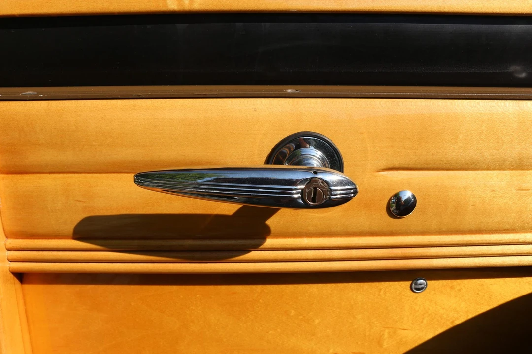 1940 Ford Standard & Deluxe & Super Deluxe - Image 17 of 31
