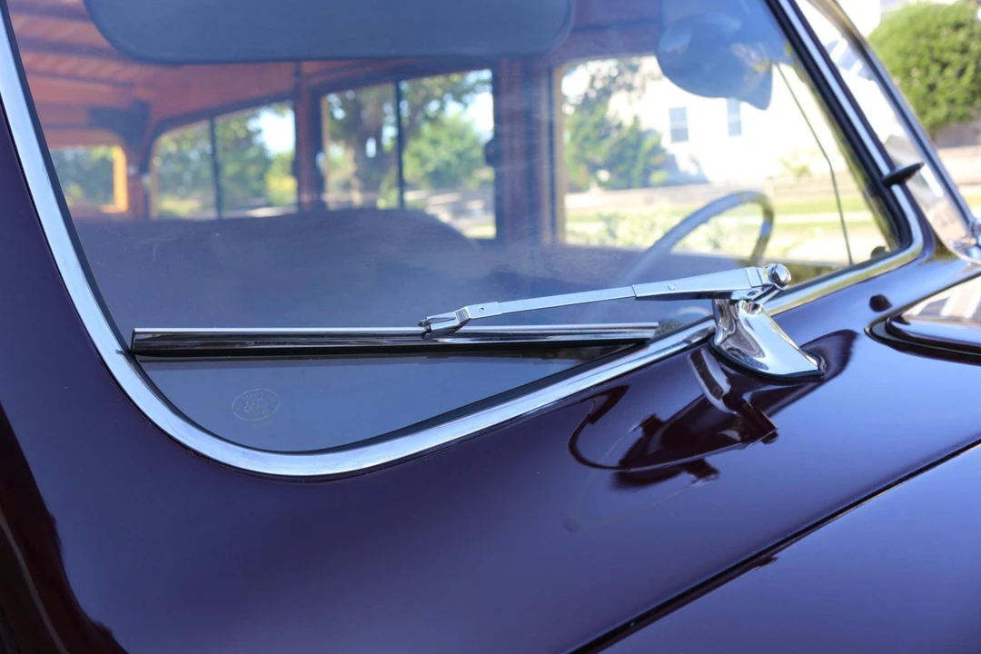 1940 Ford Standard & Deluxe & Super Deluxe - Image 25 of 31