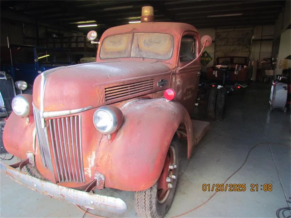 1940 Ford Standard & Deluxe & Super Deluxe - Image 2 of 12
