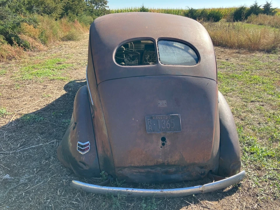 1940 Ford Standard & Deluxe & Super Deluxe - Image 6 of 13