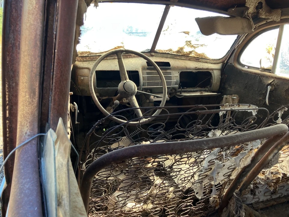 1940 Ford Standard & Deluxe & Super Deluxe - Image 9 of 13