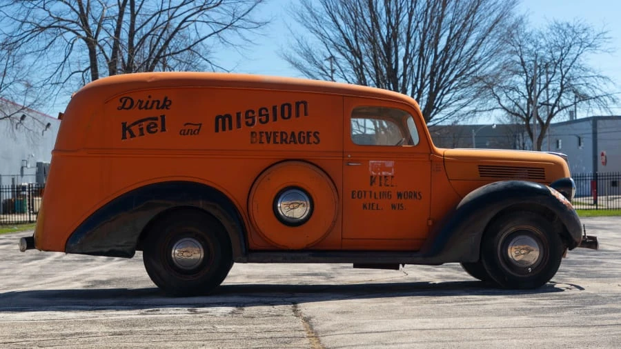 1940 Ford Pickup (1940-1947) - Image 8 of 12