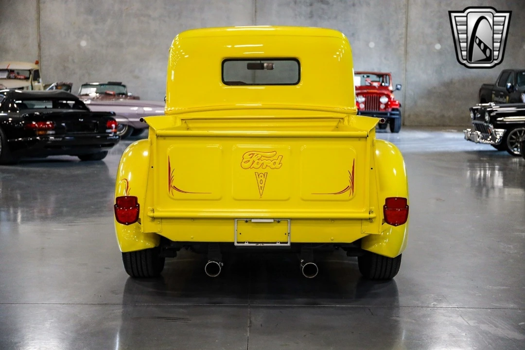 1940 Ford Pickup (1940-1947) - Image 5 of 12