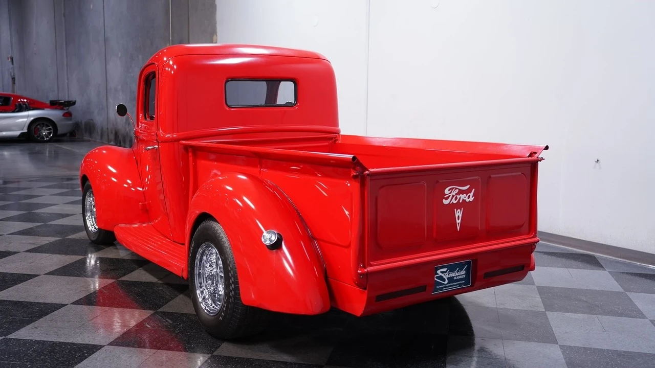 1940 Ford Pickup (1940-1947) - Image 9 of 12