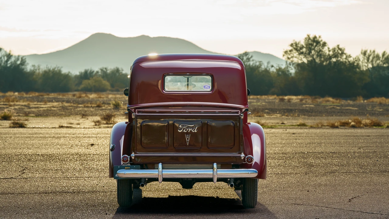 1940 Ford Pickup (1940-1947) - Image 15 of 31