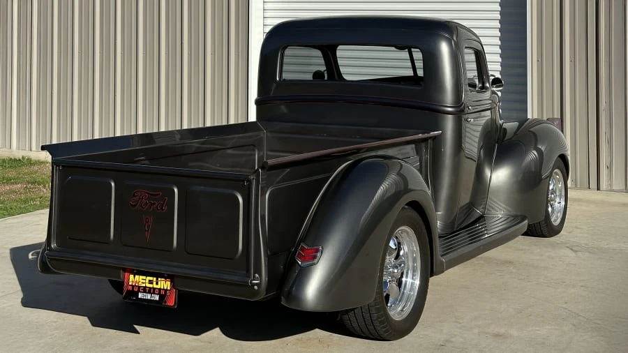 1940 Ford Pickup (1940-1947) - Image 3 of 19