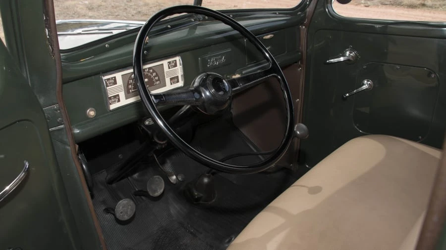 1940 Ford Pickup (1940-1947) - Image 4 of 12