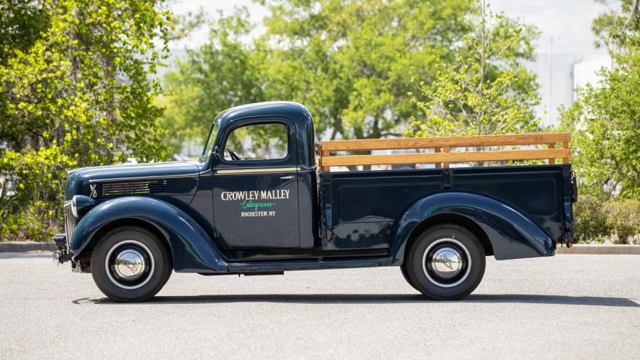 1940 Ford Pickup (1940-1947) - Image 2 of 20