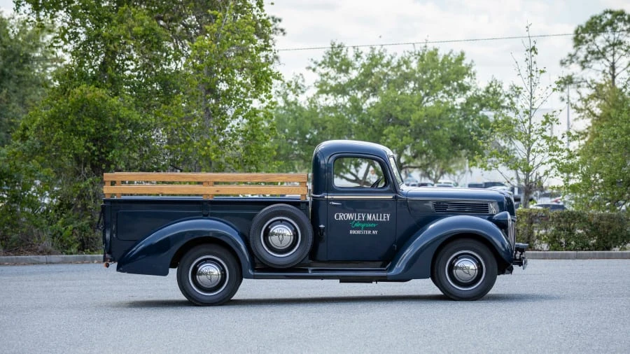 1940 Ford Pickup (1940-1947) - Image 4 of 20