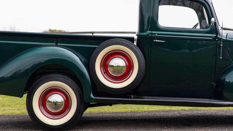1940 Ford Pickup (1940-1947) - Image 12 of 13