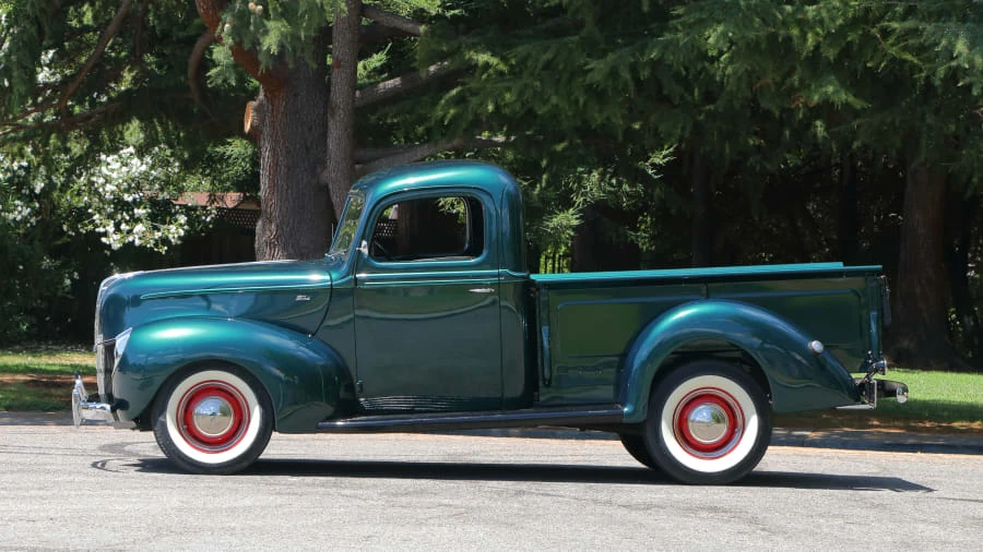 1940 Ford Pickup (1940-1947) - Image 2 of 12