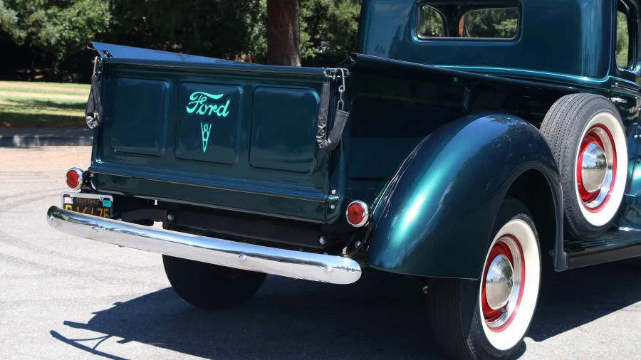 1940 Ford Pickup (1940-1947) - Image 9 of 12