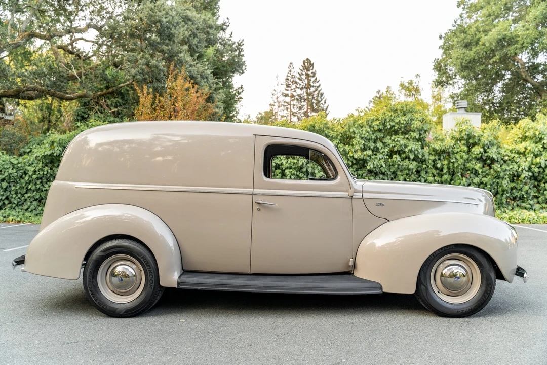 1940 Ford Standard & Deluxe & Super Deluxe - Image 7 of 31