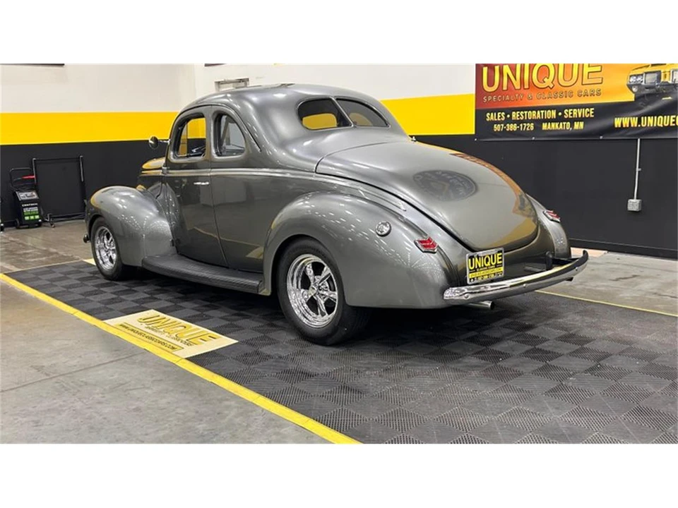 1940 Ford Standard & Deluxe & Super Deluxe - Image 4 of 9