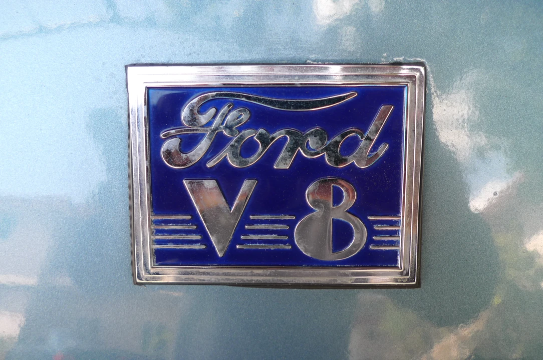 1940 Ford Standard & Deluxe & Super Deluxe - Image 14 of 31