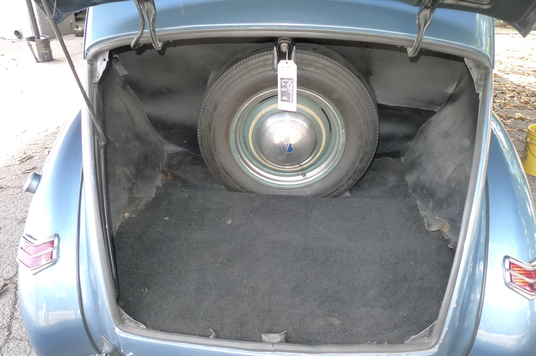 1940 Ford Standard & Deluxe & Super Deluxe - Image 30 of 31