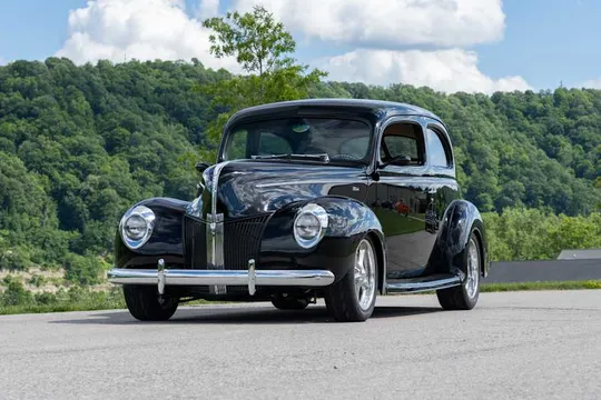 1940 Ford Standard Tudor Sedan