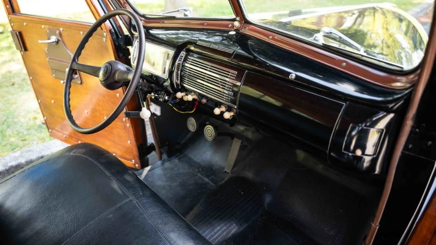 1940 Ford Standard & Deluxe & Super Deluxe - Image 29 of 31