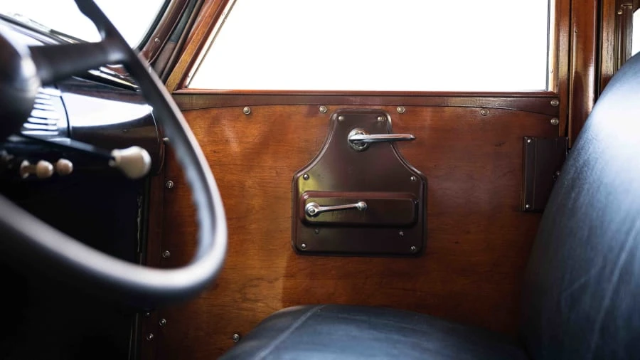 1940 Ford Standard & Deluxe & Super Deluxe - Image 24 of 31