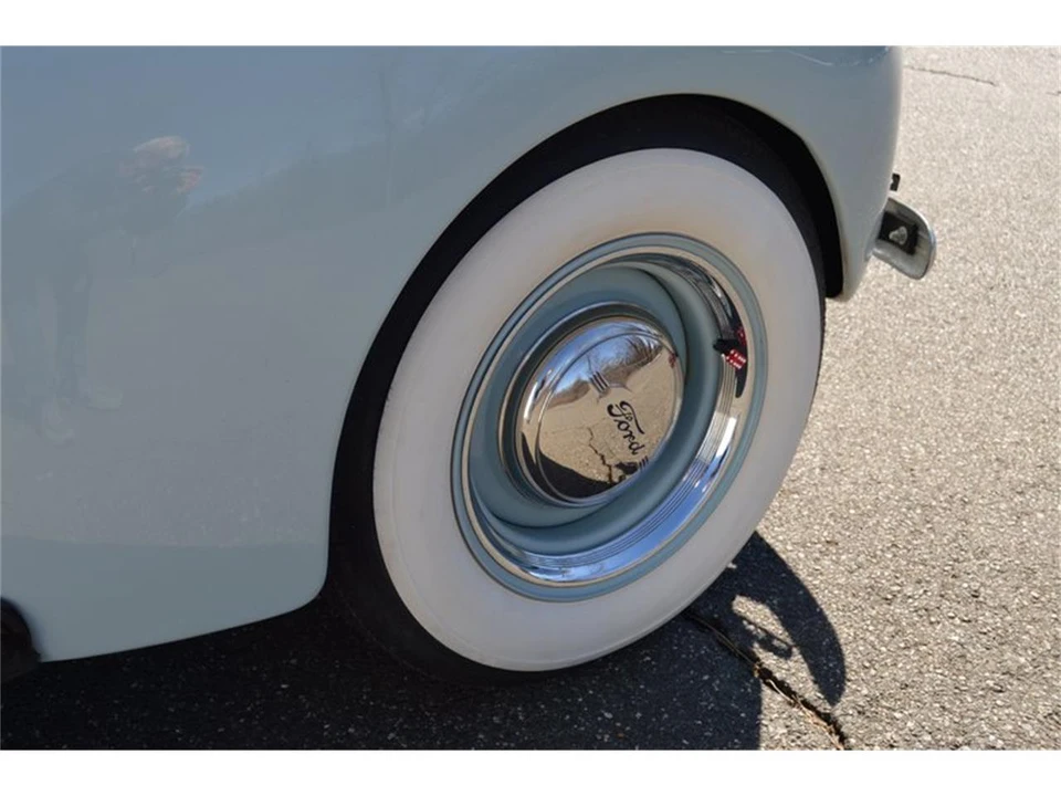 1940 Ford Standard & Deluxe & Super Deluxe - Image 21 of 31