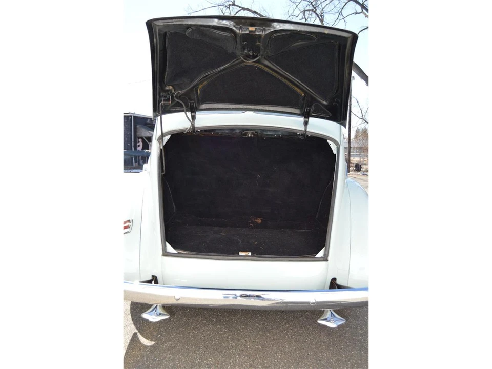 1940 Ford Standard & Deluxe & Super Deluxe - Image 22 of 31