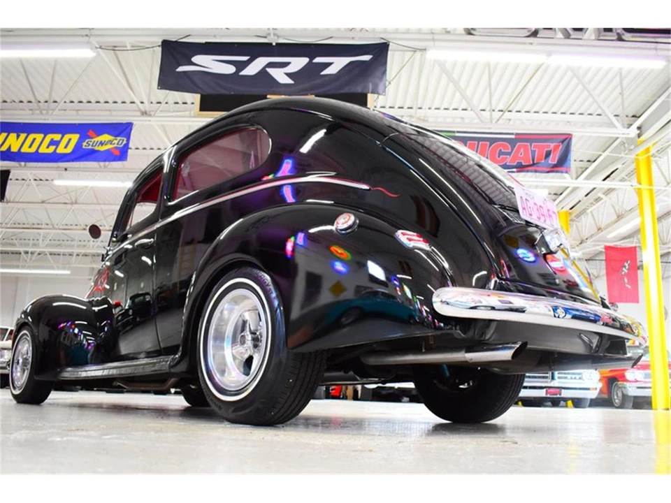 1940 Ford Standard & Deluxe & Super Deluxe - Image 17 of 31