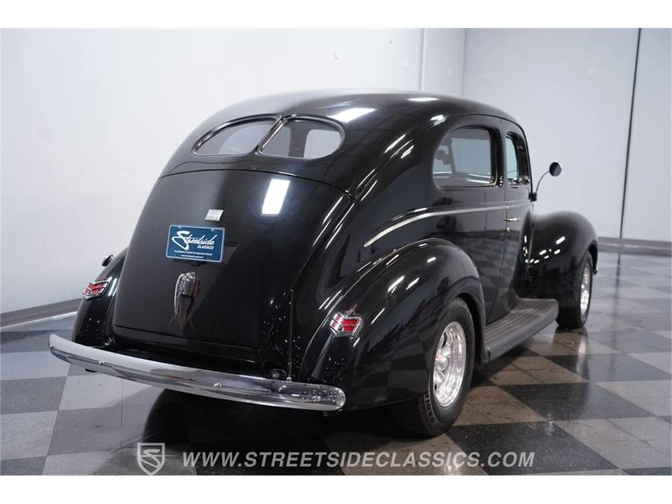 1940 Ford Standard & Deluxe & Super Deluxe - Image 10 of 31
