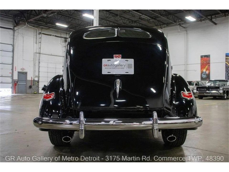 1940 Ford Standard & Deluxe & Super Deluxe - Image 6 of 31